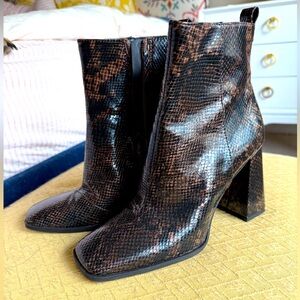 Circus by Sam Edelman booties, size 8